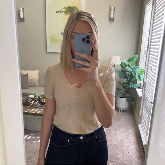 Banana Republic Linen Champagne Tee - Picture 1 of 5